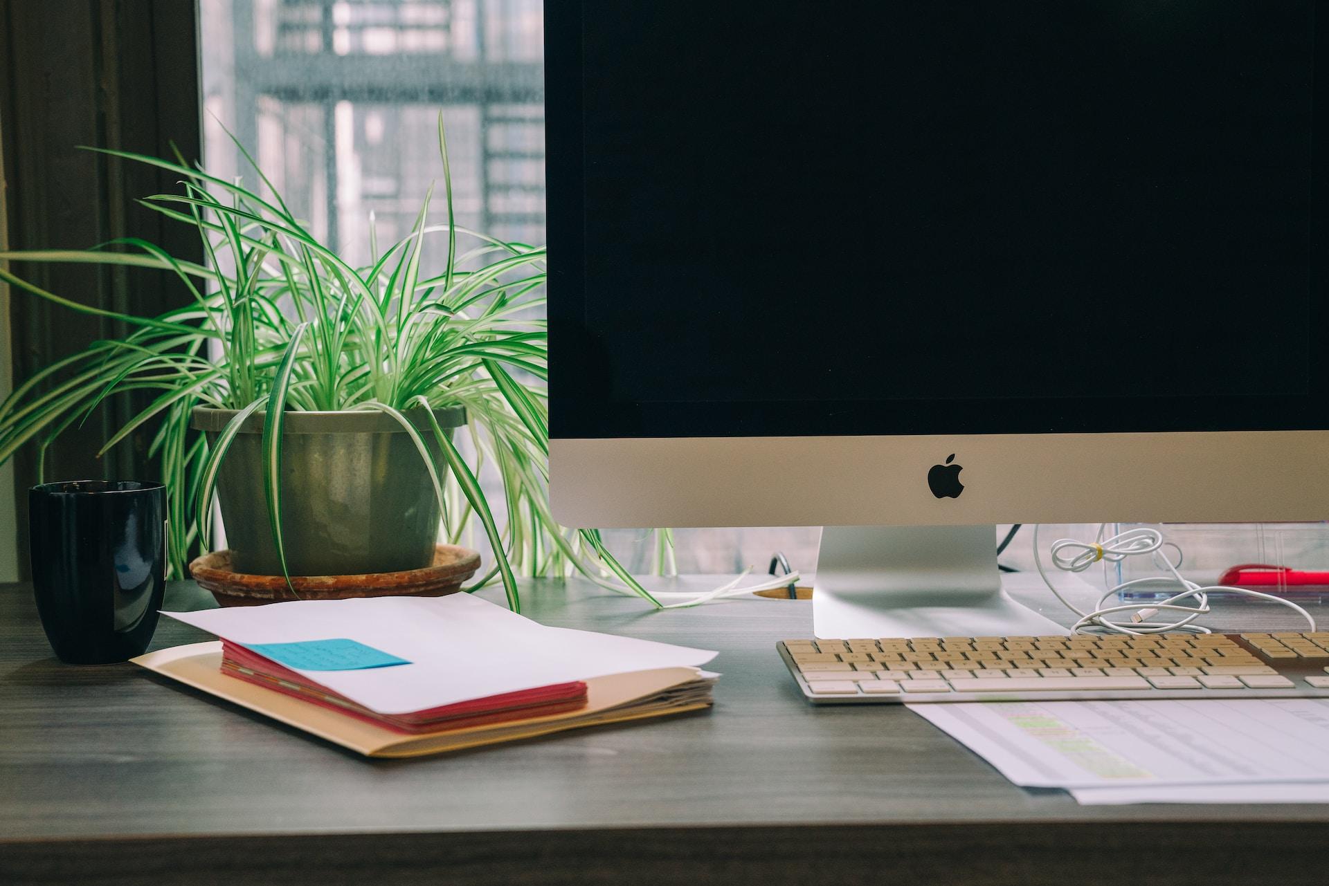 desk image